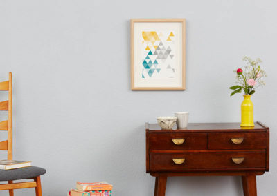 geometrisches Poster minimalistisches Poster Dreiecke Martinesk petrol gelb grau A4 Wand